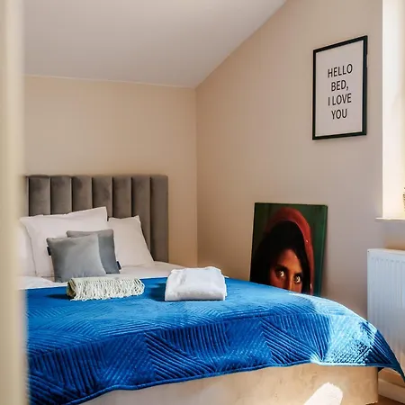 Lighthouse - Premium *