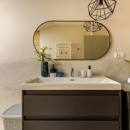 Lighthouse - Premium 아파트